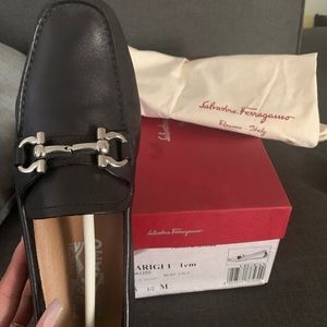Salvatore Ferragamo Parigi Loafers